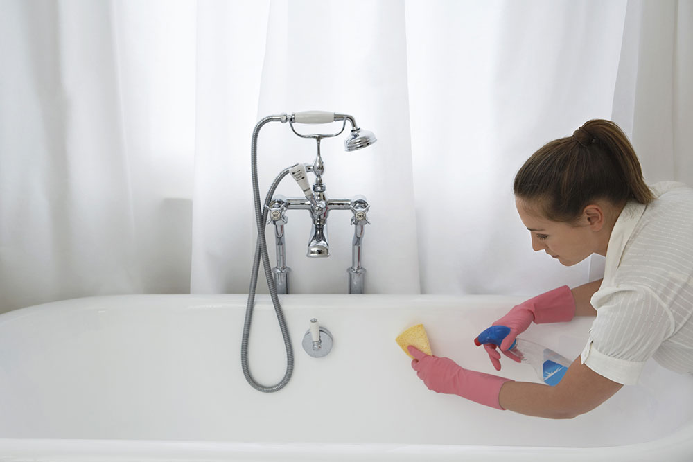 20 bathroom cleaning mistakes to avoid