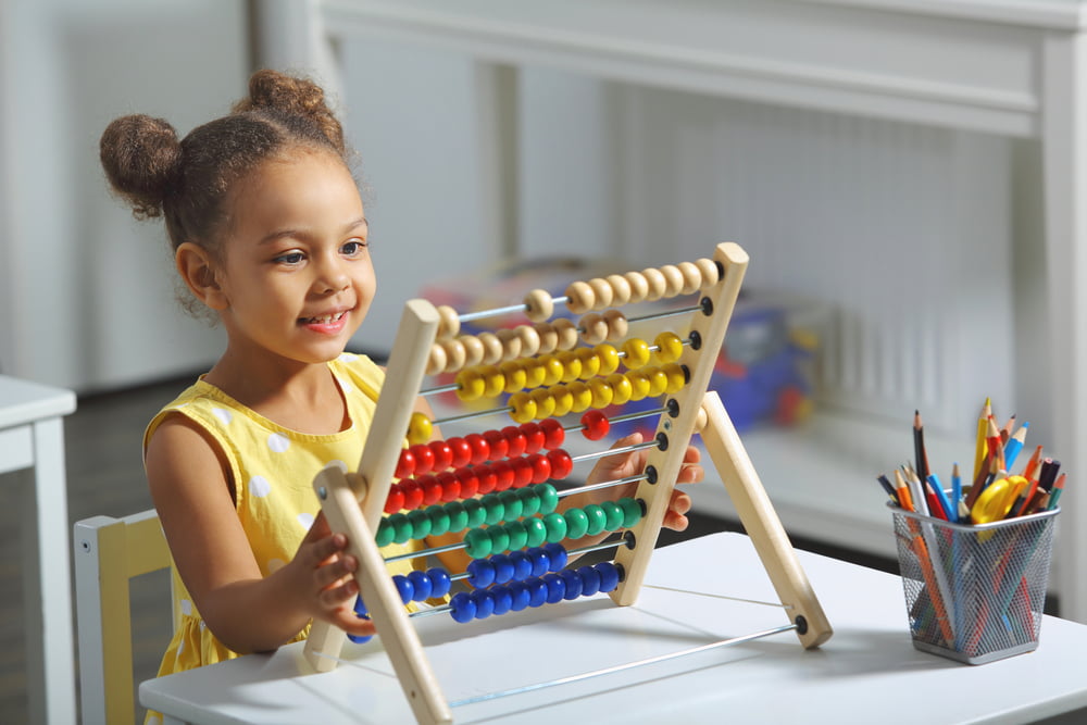 8 benefits of educational toys for kids&#8217; development